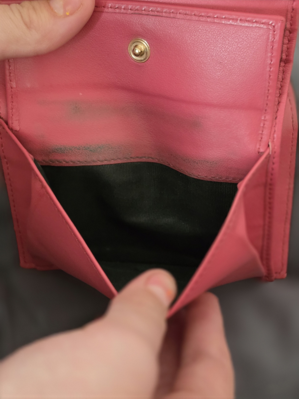 AUTHENTIC Prada Black & Pink Saffiano Leather Card Wallet with Gold-tone Logo - Picture 10 of 15